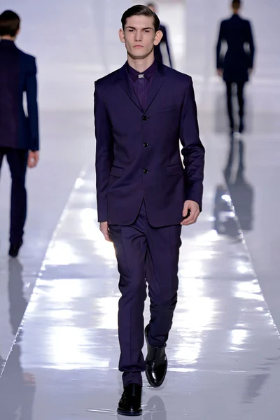 Look 31
